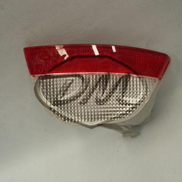 FAROS FOCUS 99/07 5 PTAS RETRO ROJO/BLANCO PARAG TRASERO