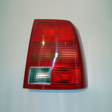 FAROS PASSAT 98/00 TRASERO RETRO CRISTAL DERECHO