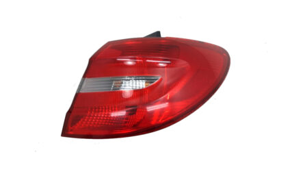 FAROS CLASE B 13/15 W246 TRASERO DERECHO