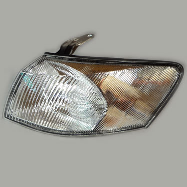FAROS CAMRY 96/98 DELANTERO DERECHO