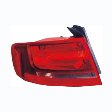 FAROS A4 09/ TRASERO EXTERIOR IZQUIERDO