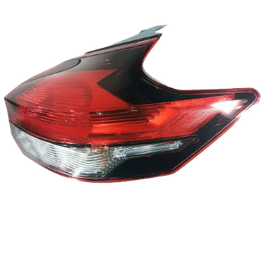 FAROS KICKS 17/ TRASERO EXTERIOR DERECHO