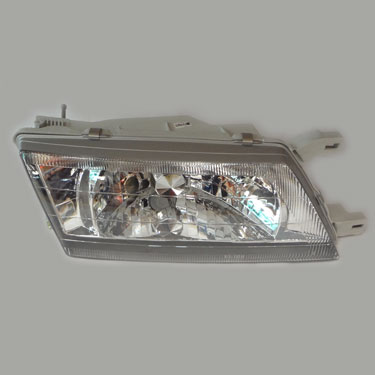 OPTICAS SENTRA 96/00 POLICARB IZQUIERDA B14